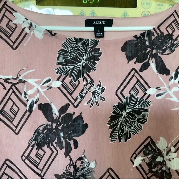 Alfani blouse, rose and black. Large. - Picture 5 of 7